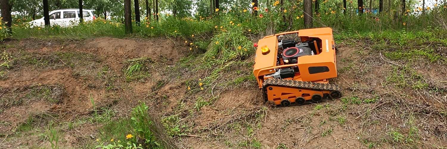 Radio-controlled mower mower